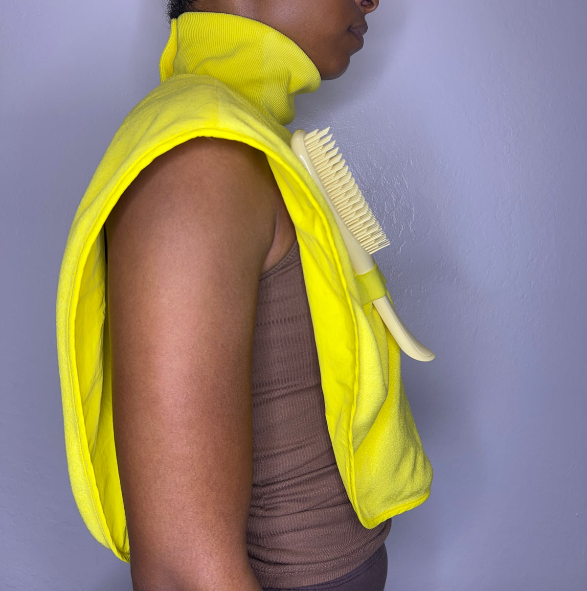 Turtleneck Hair-Bib - Yellow
