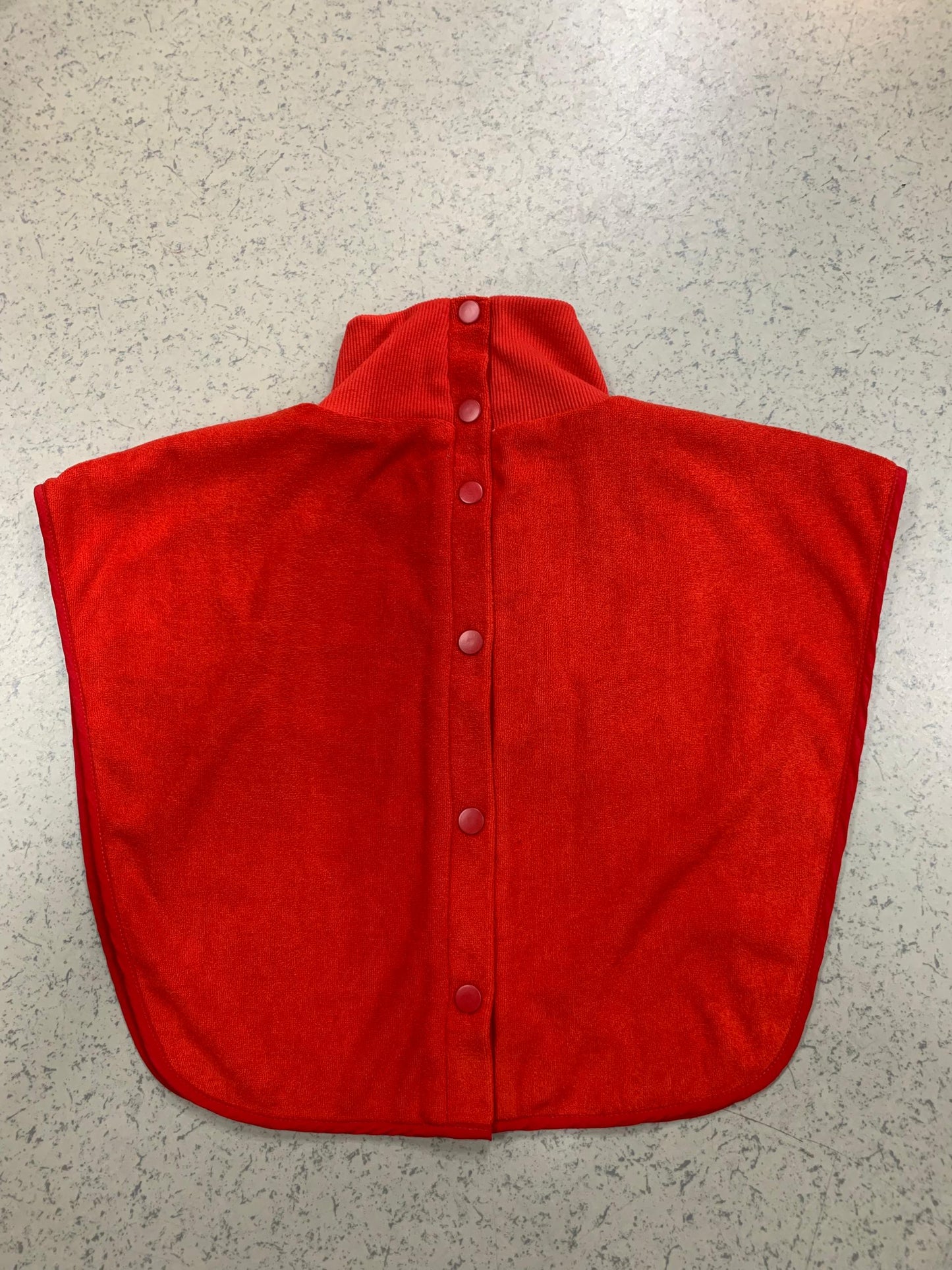Turtleneck Hair-Bib - Red