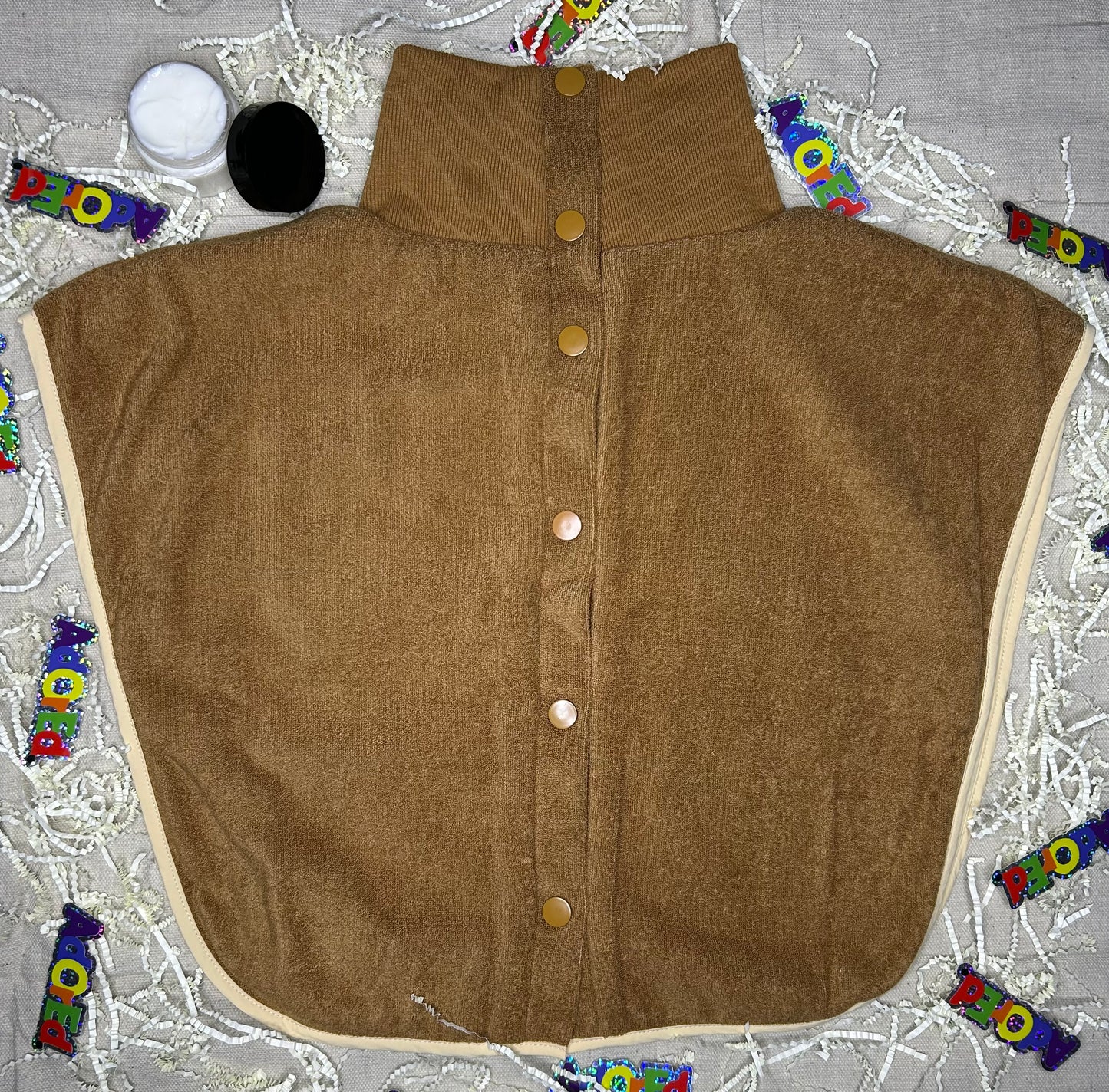 Turtleneck Hair-Bib - Brown