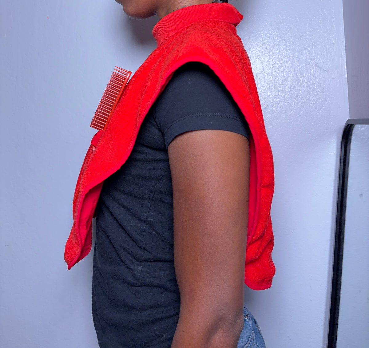 Turtleneck Hair-Bib - All Red
