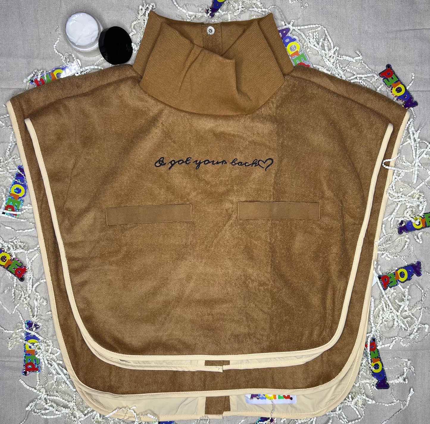 Turtleneck Hair-Bib - Brown