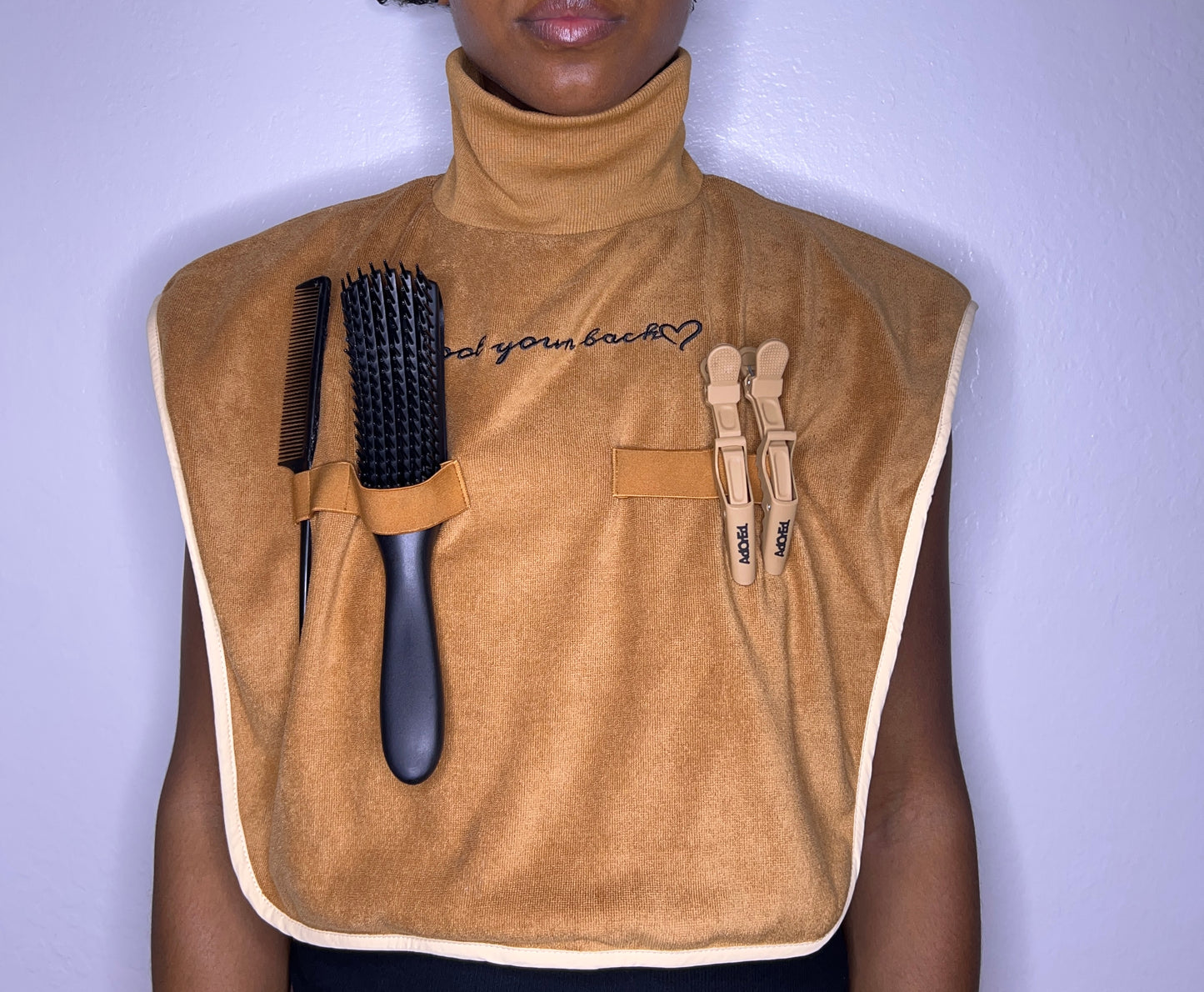 Turtleneck Hair-Bib - Brown